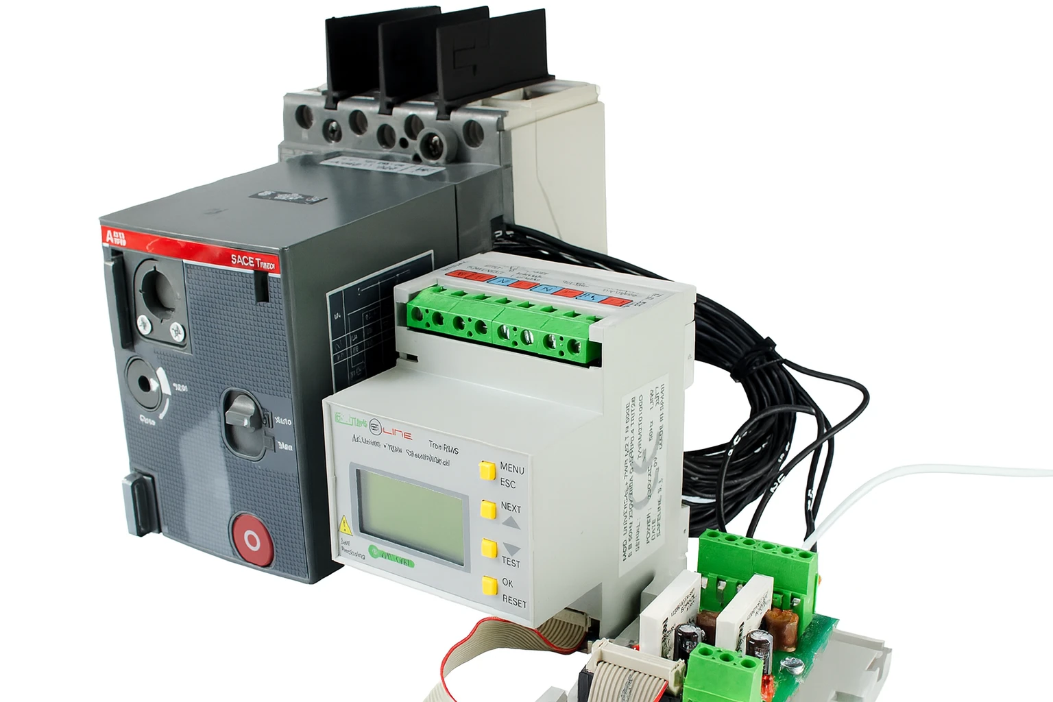 [Imagen de] Protección y Análisis para Altas Corrientes con Rearme Automático